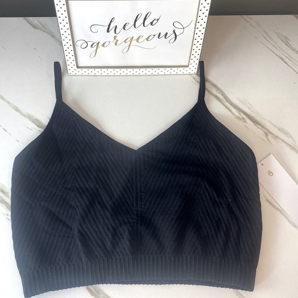 Spiritual Gangster Brami Seamless Row Ribbed Active Brami NWT SZ M/L in Black - Picture 3 of 9